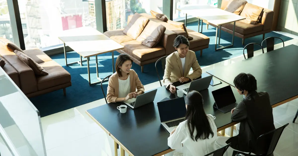 Thiet Ke Website Theo Yeu Cau – Giao Dien Ca Nhan Hoa Chuan SEO Toi Uu